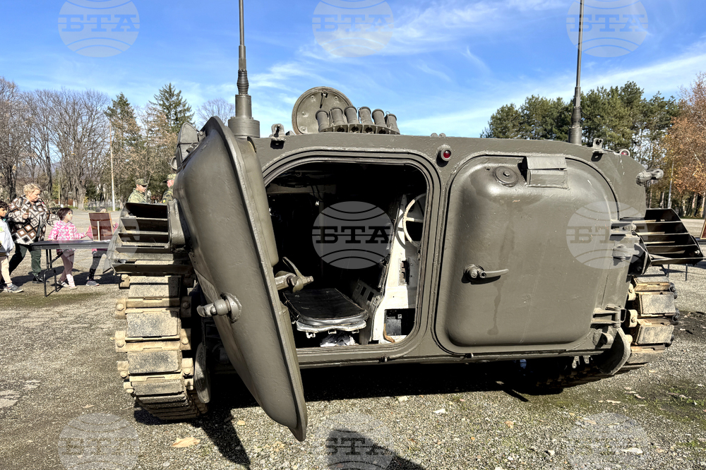 Казанлък - военно поделение - Ден на отворените врати