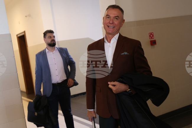 Съдът не даде ход на делото срещу Атанас и Пламен Бобокови