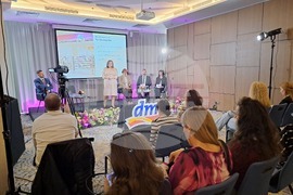 „dm България“ - финансови резултати - представяне