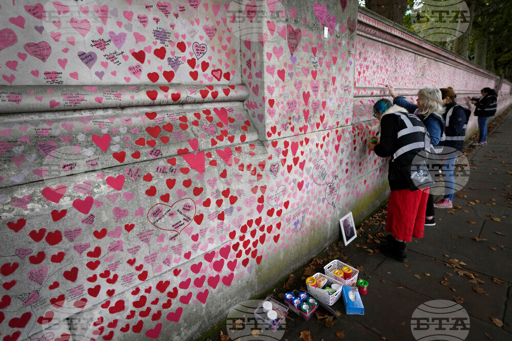 Britain-COVID 19-Memorial
