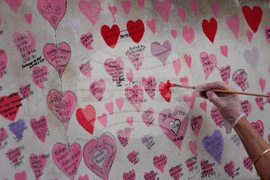 Britain-COVID 19-Memorial