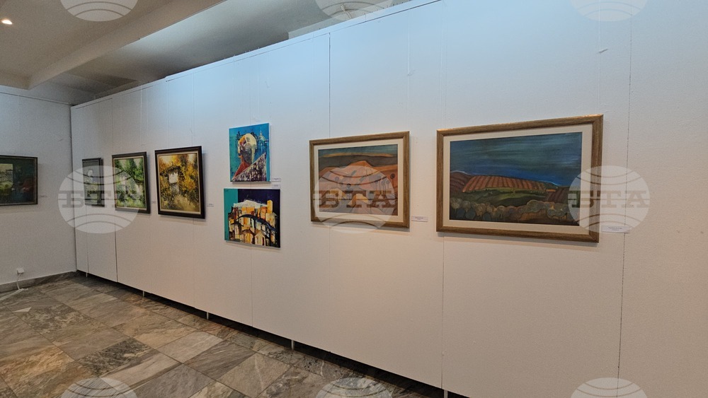 Ловеч - Есенен салон