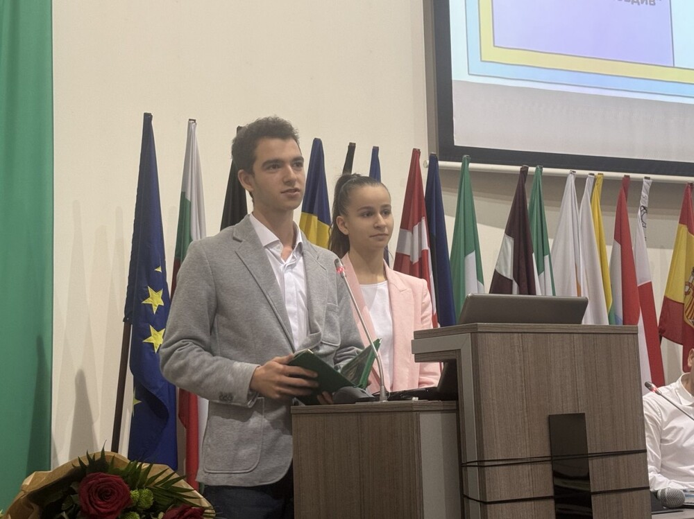 Община Стара Загора: Пет двойки ще участват в надпреварата за избор на Млад омбудсман и Заместник млад омбудсман на Млада Загора