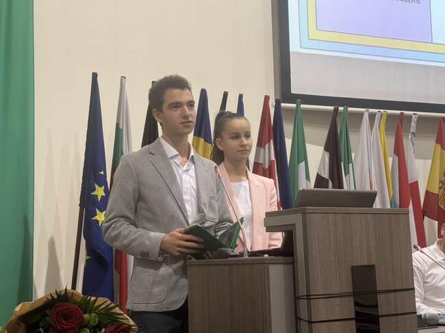 Община Стара Загора: Пет двойки ще участват в надпреварата за избор на Млад омбудсман и Заместник млад омбудсман на Млада Загора