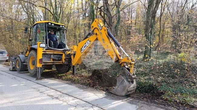Започна ремонт и на втория път към шуменското село Лозево за около 4 млн лв. 