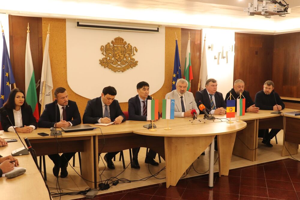 Областна администрация Русе: 62-ма узбекистанци са започнали работа в Русе през настоящата година