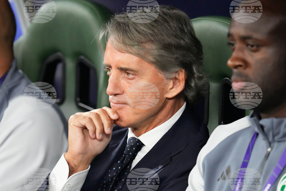 Mancini Al-Sadd Soccer