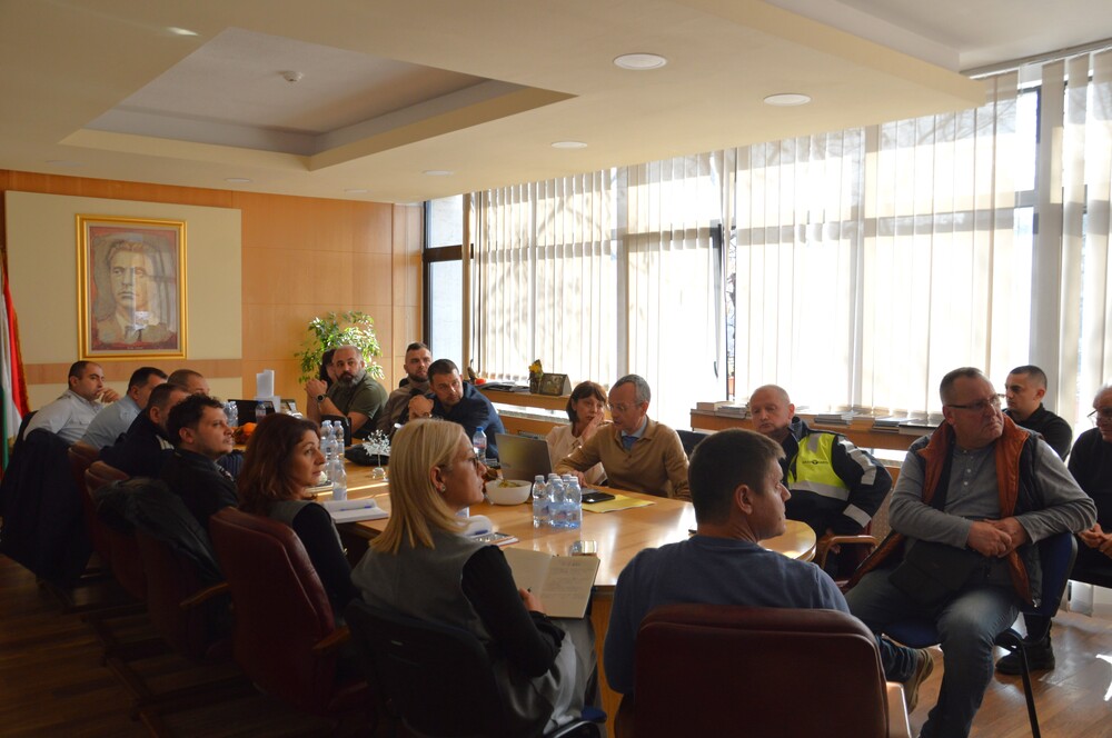 Община Благоевград: Конкретни решения за безопасност на движението в Благоевград след извънредното заседание при кмета Методи Байкушев