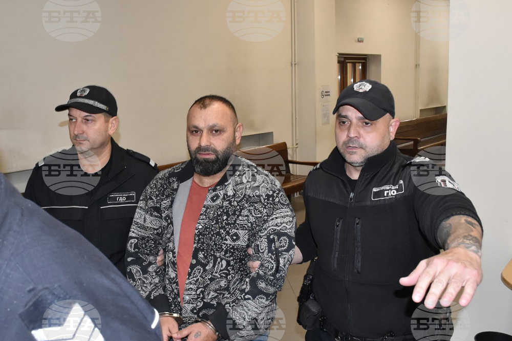 Окръжният съд в Хасково остави под стража гражданин на Турция, издирван от германските власти за нелегален трафик на чужденци