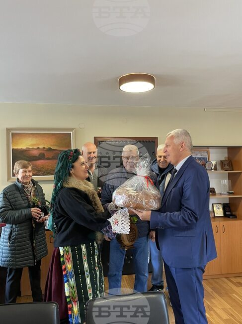 Повече от сто семейства ще отпразнуват златна, сребърна или диамантена сватба в Разлог