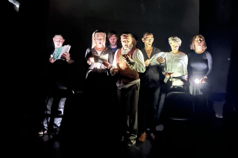 Драматичен театър „Борис Луканов“ – Ловеч: Емблематични фигури от нашата култура оживяват в "Писателското кафене" в Ловешкия театър