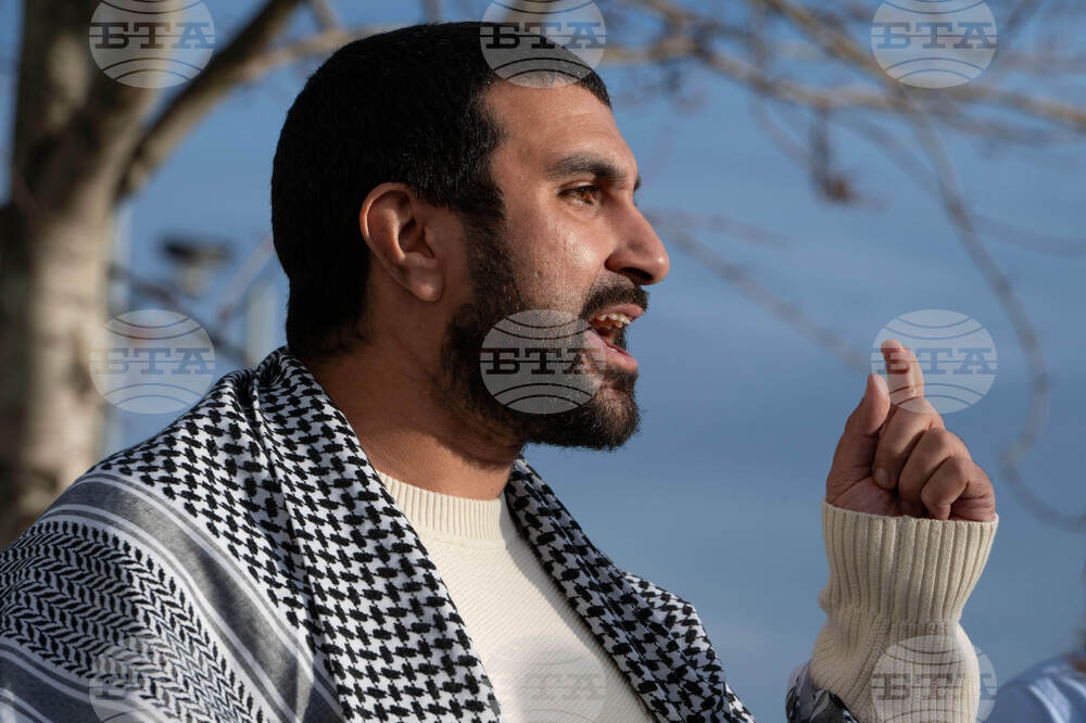 Immigration Commentator Detained