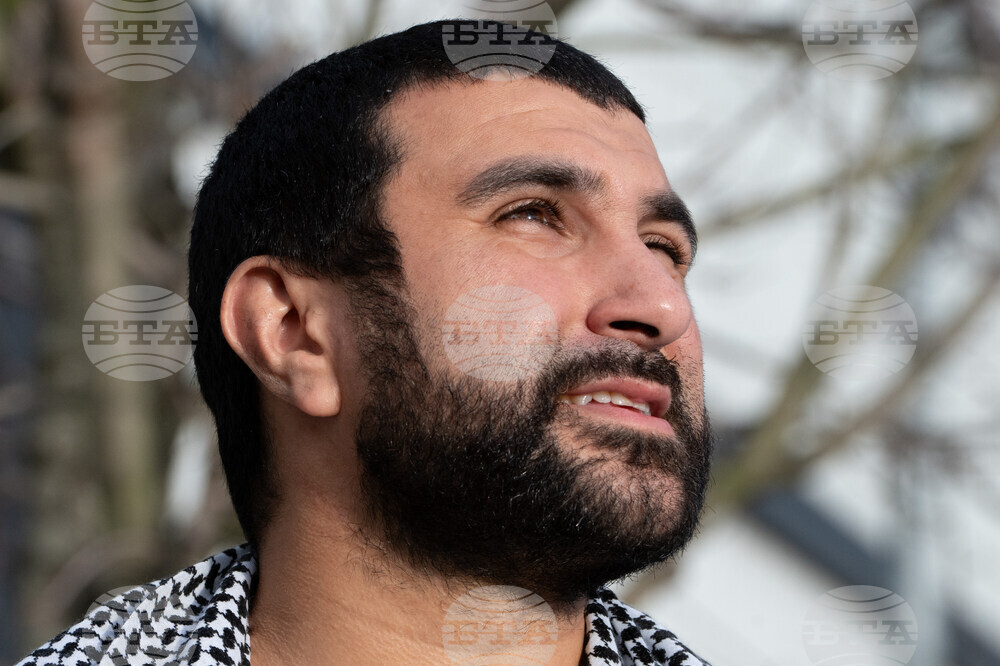 Immigration Commentator Detained