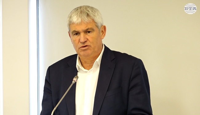 При компромис никой не е доволен, каза Пламен Димитров за проектобюджета за 2026 г.