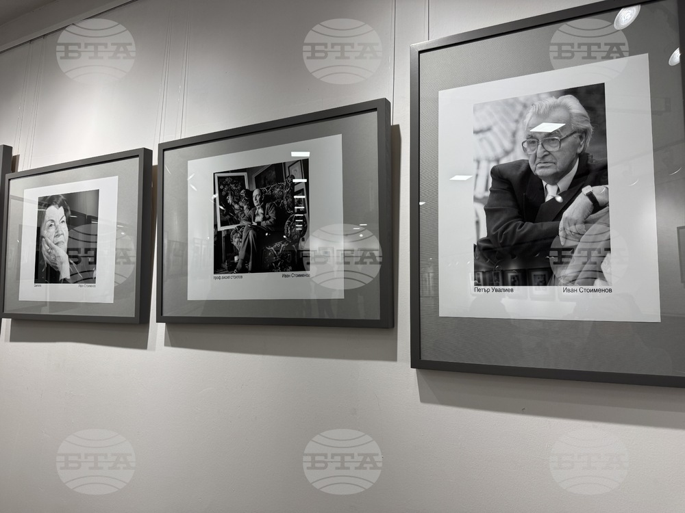 Казанлък - фоторепортери - изложба