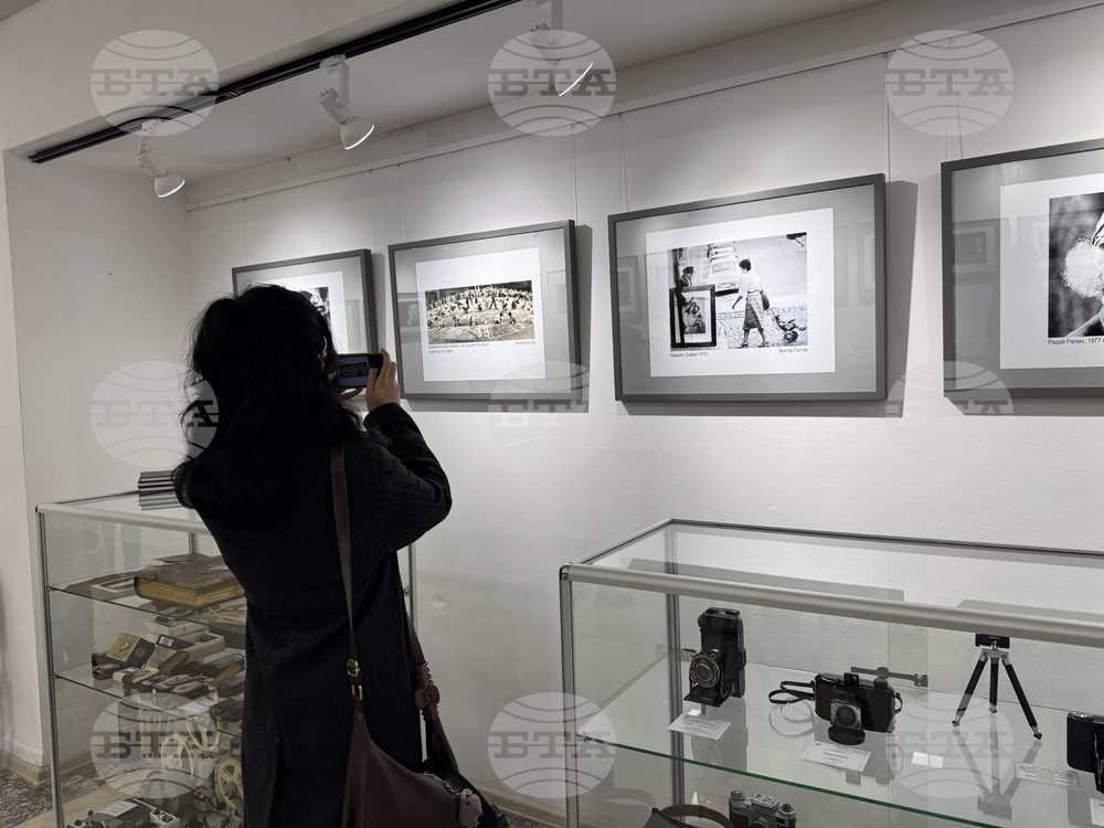 Казанлък - фоторепортери - изложба