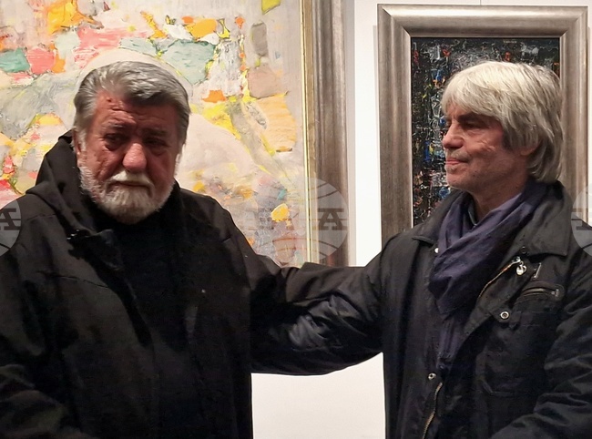 Вежди Рашидов за художника Николай Янакиев: Прекланям се пред свободната му живопис