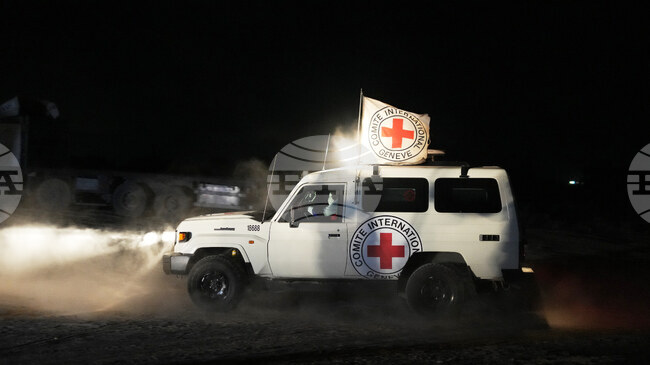 Израел обяви, че бойци в Газа са предали на Червения кръст тяло, за което се смята, че е на заложник