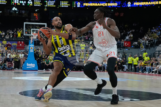 Определиха нова дата за отложения мач от Евролигата между Олимпиакос и Фенербахче