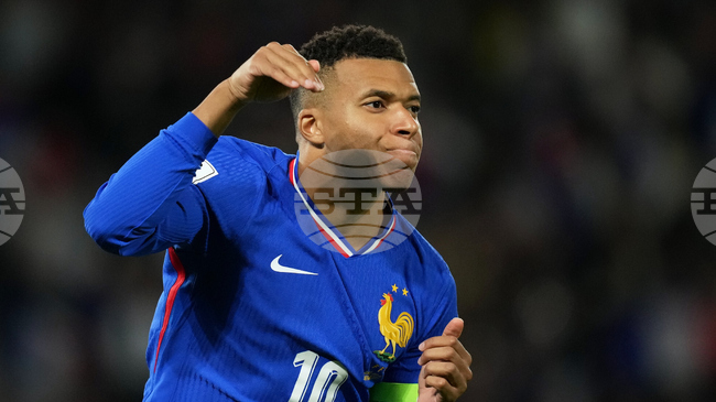 Килиан Мбапе напусна лагера на националния отбор по футбол на Франция заради контузия