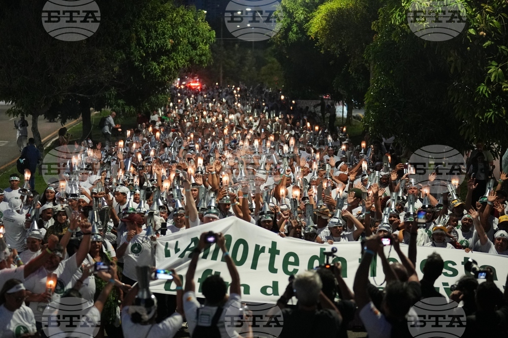 Десетки църкви изтеглят инвестициите си от изкопаемите горива