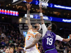 Hawks Jazz Basketball