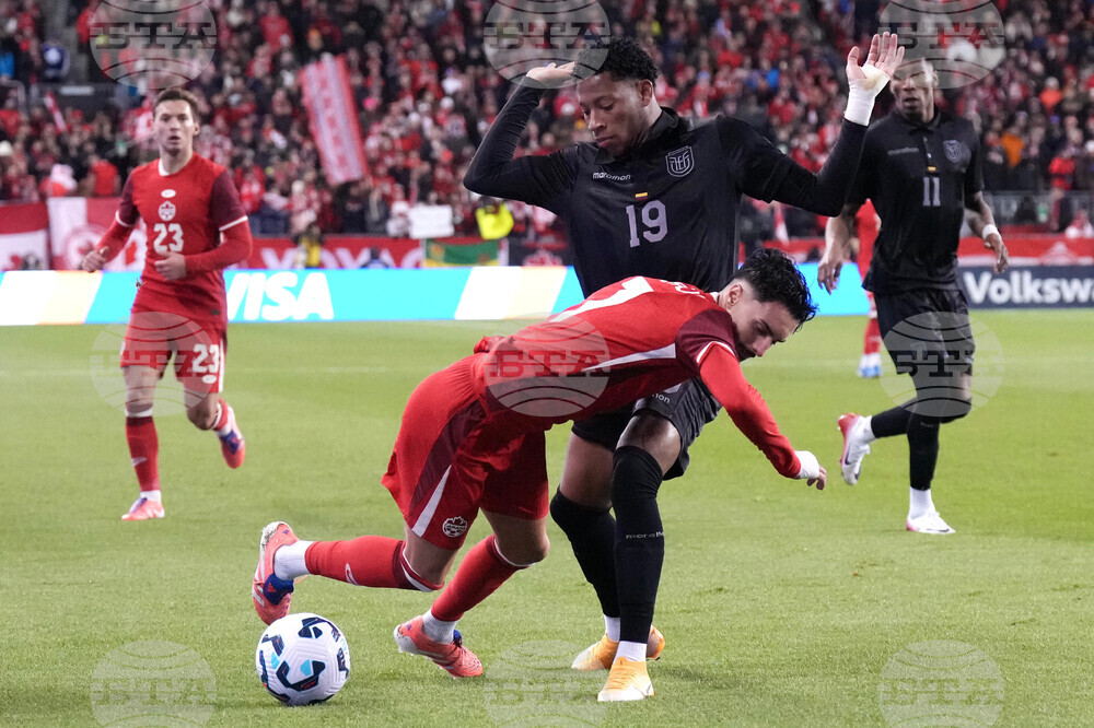Ecuador Canada Soccer