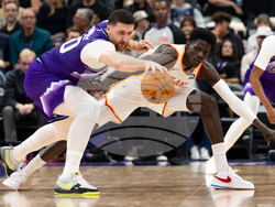 Hawks Jazz Basketball