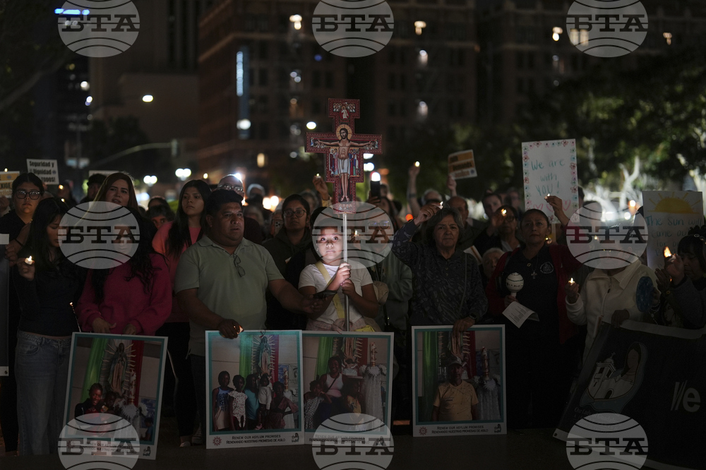 APTOPIX Immigration Vigil