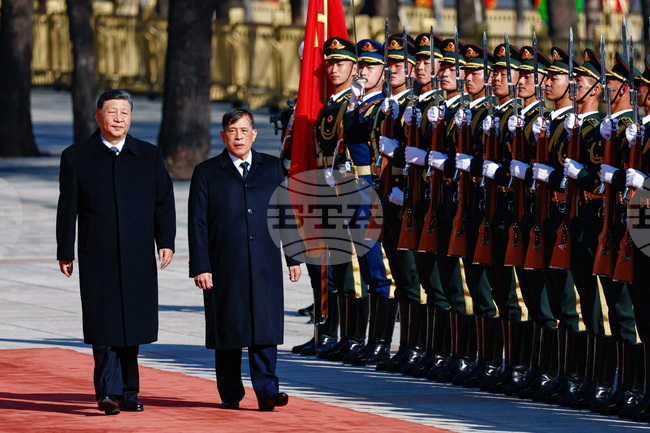 Китайският лидер призова на среща с тайландския крал за задълбочаване на двустранните отношения