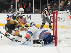 Islanders Golden Knights Hockey