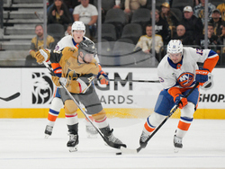 Islanders Golden Knights Hockey