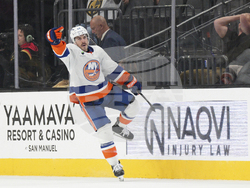 APTOPIX Islanders Golden Knights Hockey