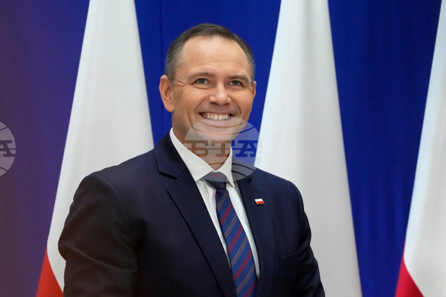 Полският президент Карол Навроцки е на посещение днес в Чехия