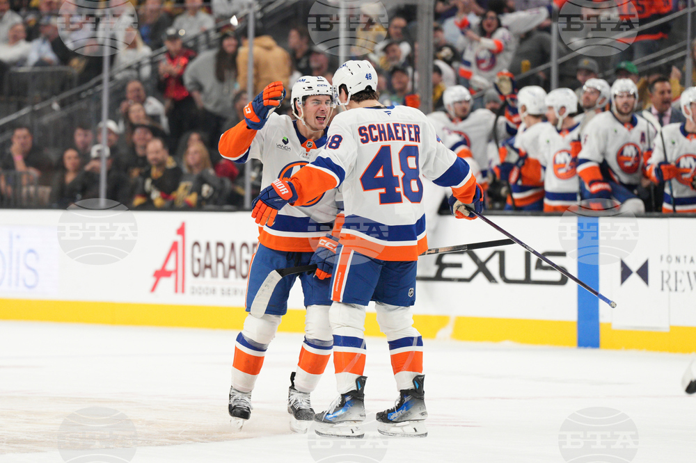 Islanders Golden Knights Hockey