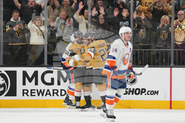 Islanders Golden Knights Hockey
