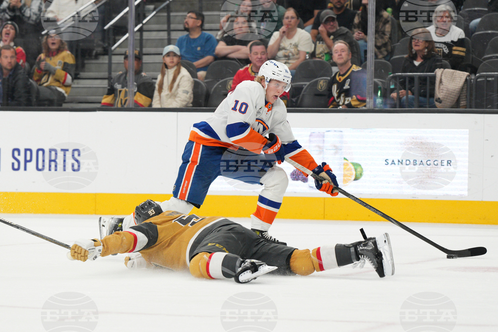Islanders Golden Knights Hockey