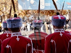 Снимка: Сдружение "Младежки гвардейски отряди"