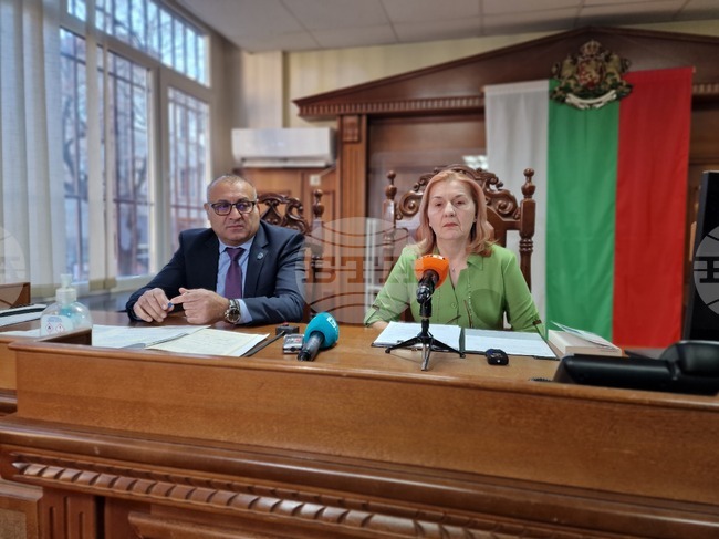 Приключено е разследването по досъдебното производство за причиняване на смърт на животни по особено жесток начин, съобщи говорителят на пернишката прокуратура Албена Стоилова