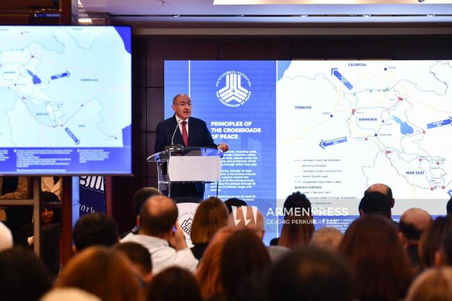 АРМЕНПРЕС: Арменският премиер очерта план за прилагане на „Пътя на Тръмп за международен мир и просперитет“