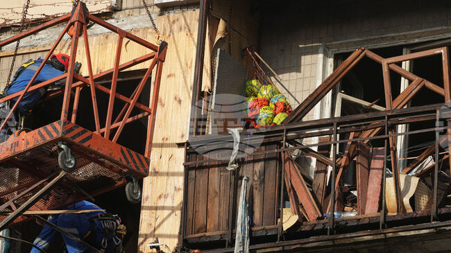 Украинските ВВС съобщиха, че през нощта са унищожили две руски ракети "Кинжал" и 91 дрона