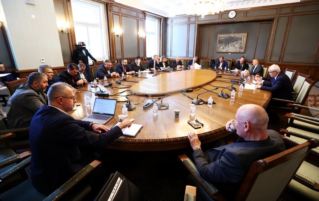 Народно събрание - Комисия по отбрана - заседание