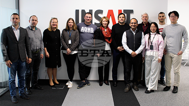 Президентът на Европейския изследователски съвет проф. Мария Лептин посети институа INSAIT към Софийския университет