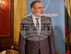 Дворец „Врана“ - пазар на труда - демография - дискусия