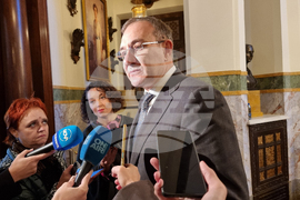 Дворец „Врана“ - пазар на труда - демография - дискусия