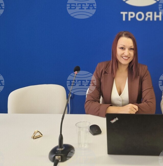 Важното е изкуството да е искрено и да бъде близо до хората, каза създателят на фестивала Jam on the river Вероника Тодорова