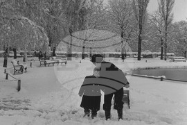 Снежна София през 1954 година