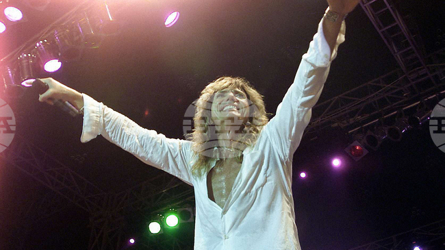 Дейвид Ковърдейл обяви, че се оттегля от активна музикална дейност на 74 години