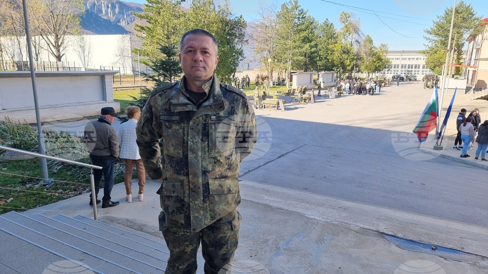 Ден на отворени врати провежда днес военно формирование във Враца по повод празника на Сухопътните войски - 19 ноември