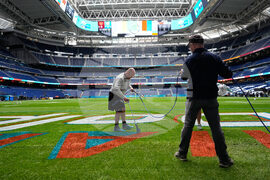 Commanders Dolphins Football